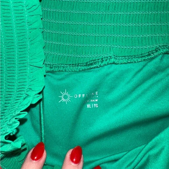 Green High-Waisted Shorts - Picture 3 of 3